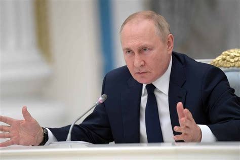 Putin Firma Decreto Para Facilitar Nacionalidad Rusa A Todos Los