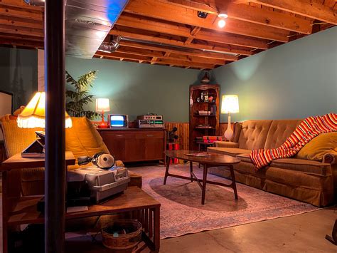 Hawkins Hideaway: Chris Haggerty Host Spotlight - AVVAY Blog