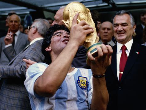 Diego Maradona Argentina West Gemany 1986 Fifa World Cup Trophy