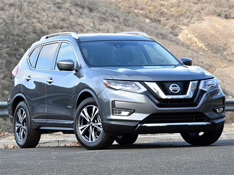 To help ensure that goal, nissan is introducing a hybrid version of its compact suv, and giving the rogue an exterior and interior. 2017 Nissan Rogue Hybrid - Overview - CarGurus