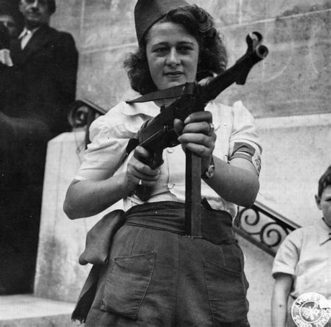 Wice Am161 Women In Occupied Paris