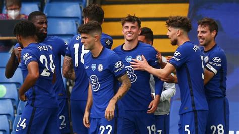 Two quick strikes at the end of the first half propels chelsea to a victory and a top four finish in the premier league. Hasil Pertandingan dan Rating Pemain: Chelsea vs Wolves ...