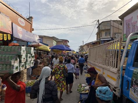 Makola Market The Objectification Of People In Their Workplace