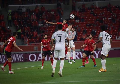 ولا تعد مباراة الأهلي وبايرن ميونخ في كأس العالم للأندية 2021 الأولى بين الفريقين. ميدو: الأهلي قدم مباراة متواضعة أمام بايرن ميونخ.. ولكن ...