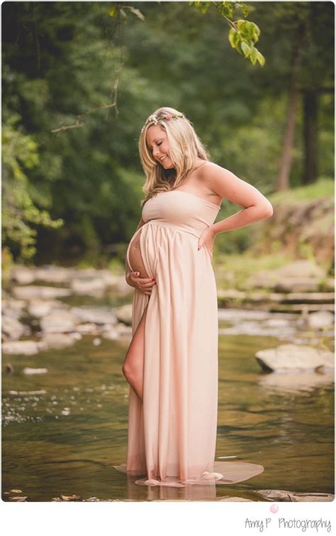 Outdoor Maternity Session Black Creek Park Maternity Photography