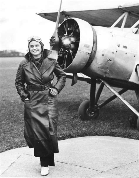 Let Women Fly Remembering History S First Female Aviators Aviators Women Aviation History