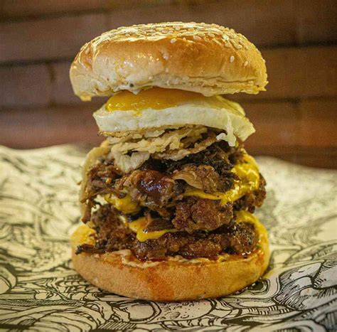 Sabbath burger varian standar di lawless burger ini kamu bisa mencoba sabbath burger yang tersedia dalam versi single patty dengan rp 52.000 atau double patty dengan harga rp 63.000. Wisata Kuliner Dengan Makanan Porsi Jumbo Yang Maknyus Di ...