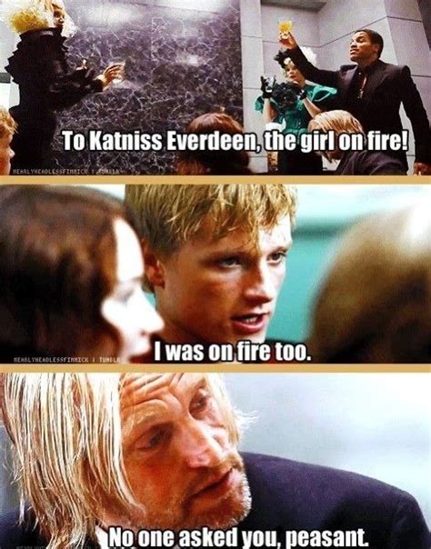 lol haha funny pics pictures hunger games humor peeta katniss haymitch the hunger