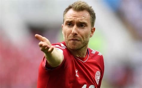 Christian eriksen ist vielleicht schon jetzt dänemarks bester fussballer der geschichte. Christian Eriksen calls for truce in Denmark row that ...