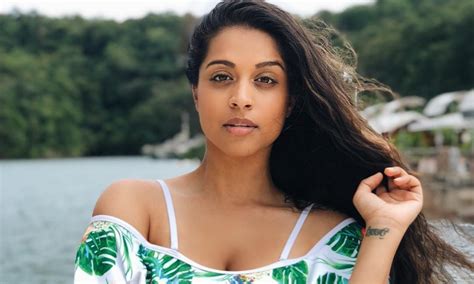 Youtuber Lilly Singh Aka Superwoman Takes To Twitter To Reveal Shes