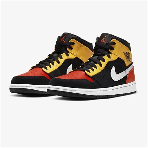 However, it comes with new blocking. Air Jordan 1 Mid SE - Exclusivo modelo - Exclusive Shop
