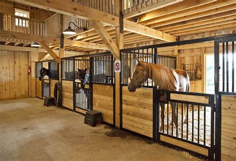 Check out these beautiful spaces. Amazing Horse Stalls | We are currently running a BARN OF ...