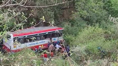 India Bus Falls Into Ditch On Mussoorie Dehradun Road Killing 2 Several Injured