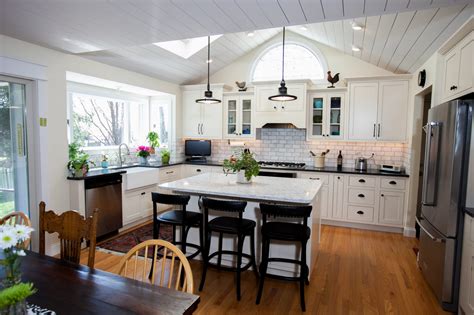 A vaulted ceiling can add a sense of drama to a room. Great Vaulted Ceiling Kitchen - Callier and Thompson