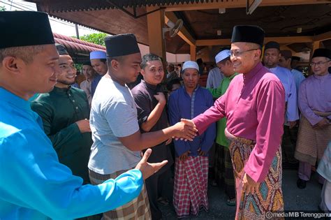 We did not find results for: Sultan Mizan Solat Jumaat Bersama 1,200 Rakyat ...