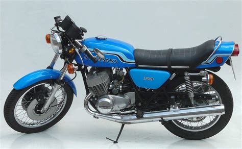 750 h 2 mach iv 1974. Kawasaki 750 H2 (1971-1975) - für echte Kerle gemacht
