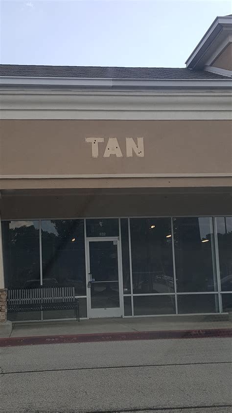 A Tan Line Tan Sign Rmildlyinteresting