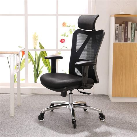 XUER Ergonomics Office Chair 1024x1024 