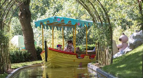 In The Night Garden Magical Boat Ride Alton Towers Resort