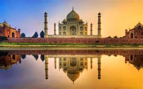 Taj Mahal Among One Of Seven Wonders Of The World Unesco World Heritage