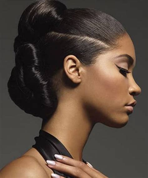 Elegant Hairstyles For Beautiful Black Women To Wear To Weddings