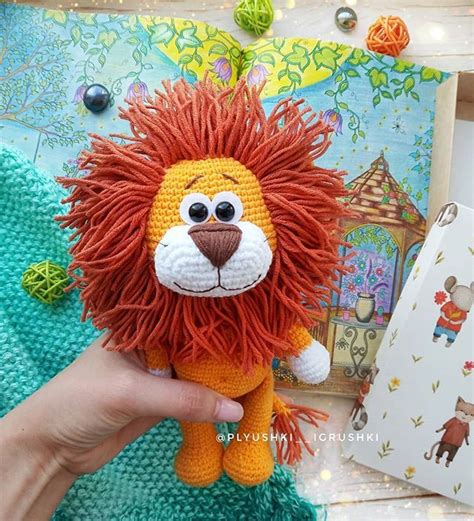 Старый новый год замешан на народных традициях зимних гуляний, святок, празднеств в честь святого василия чудотворца, веры в потусторонние силы, которые в эти дни общаются с людьми через обряды, гадания, ворожбу. Первое утро нового года очень похоже на полдень🙈🎄🍾🥂 Новый ...