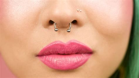 Nasenpiercing Von Der Bridge Zum Septum