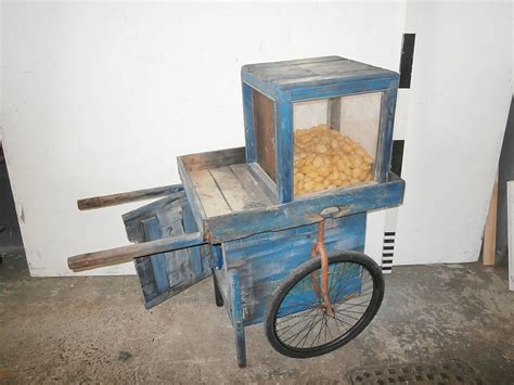 0081065 Old Wooden Street Vendor Cart H 144cm X 140 X 70