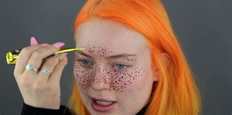 Youtuber Naomi Jon Gives Herself Henna Freckles With Awful Results