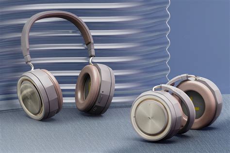 These Sleek Multifunctional Headphones Transform Into A Spiral Shaped