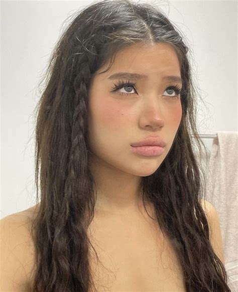 Hannahkae27 On Instagram Tan Skin Makeup Kim Makeup Tanned Makeup
