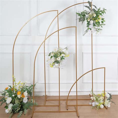 Set Of 4 Gold Metal Knife Top Floral Frame Wedding Arbor Stand