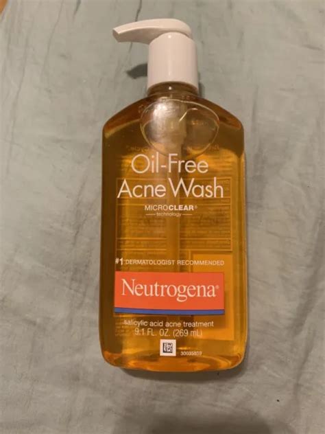 Neutrogena Oil Free Salicylic Acid Acne Fighting Face Wash 91 Fl Oz