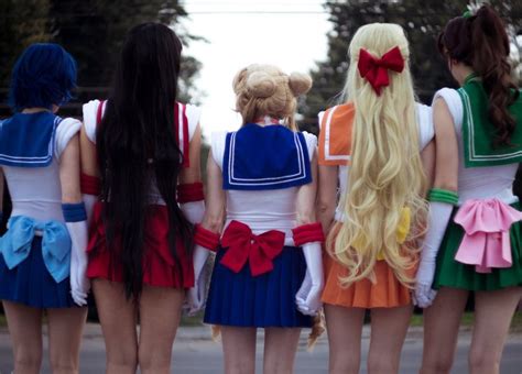 Awesome Sailor Moon And Scouts Cosplay Sailor Moon Cosplay Sailor Moon Cosplay