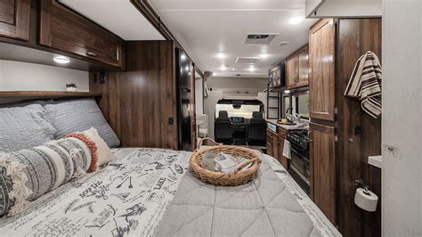 Winnebago Vita Class C Rv Diesel Motorhome