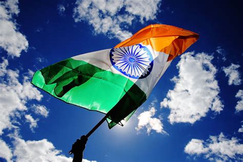 With the ashoka chakra a 24 spoke wheel. 250+ Tiranga Indian Flag Images, Photos HD Wallpaper Jhanda Download