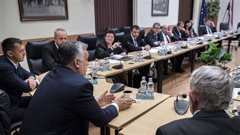 A mol magyarország hazánk gazdaságának meghatározó szereplője, 500 benzinkút üzemeltetése mellett mol csapat. Magyar koronavírusos betegek: itt az első két eset ...