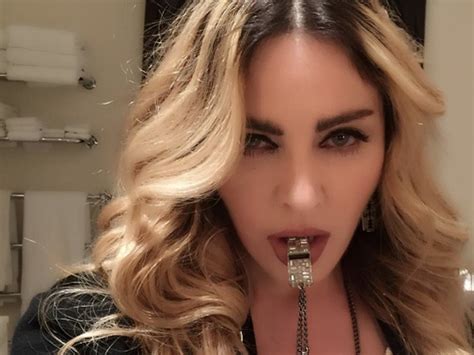 Madonna Offers Oral Sex In Exchange For Hillary Clinton Votes