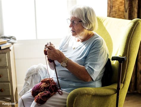Download Premium Image Of Senior Woman Knitting At Home 378743 Women