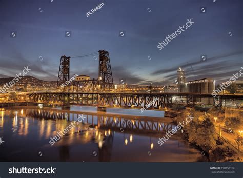 Steel Bridge Broadway Fremont Bridges Over Stock Photo 190158314