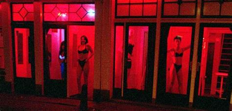 Amsterdams Red Light District Shocked By This Campaign To Stop Trafficking