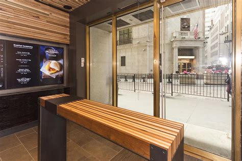 Starbucks Debuts Mini Hyper Speed Store Concept On Wall Street Daily