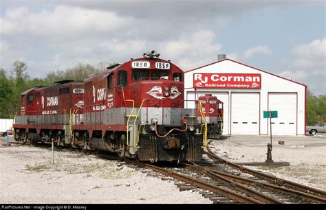 Railpicturesnet Photo Rjc 1858 Rj Corman Railroads Emd Gp16 At