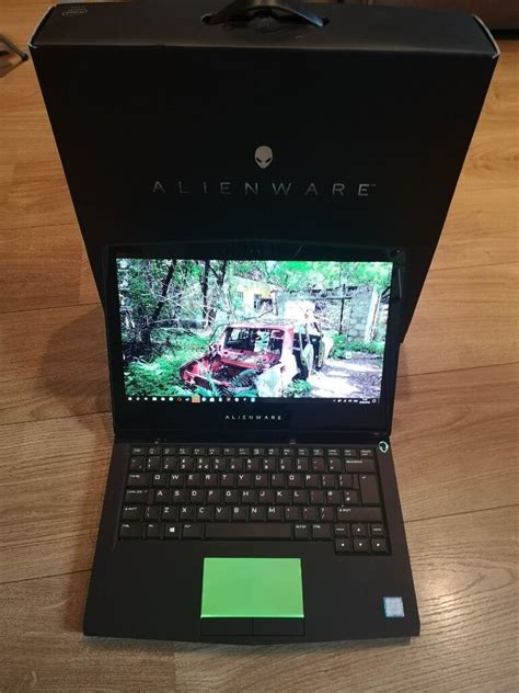 Alienware 13 R3 2k Oled I7 7700hq Nvidia Gtx 1060 6gb 2x 512gb M2