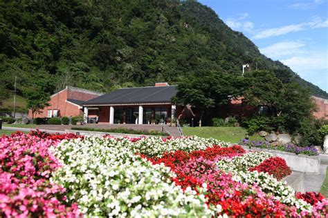 Opening & closing timings, parking options, restaurants nearby or what to see on your visit to 太魯閣晶英酒店 silks number of times 太魯閣晶英酒店 silks place taroko is added in itineraries. 太魯閣遊客中心－太魯閣國家公園
