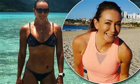 Michelle Bridges Flaunts Her Gym Honed Physique In Racy Black Bikini Daily Mail Online