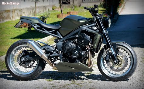 Find many great new & used options and get the best deals for triumph street triple 675r seat 920me108 at the best online prices at ebay! Moto Triumph Hellas: Triumph Street Triple 675 Custom by ...