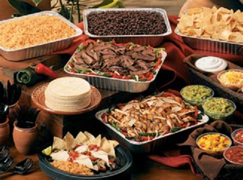 It's a fantastic holiday for themed dinner party ideas. Cin's family fun.."Round Robin" | Recipe | Reception food ...