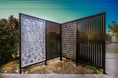 Landscape And Privacy Screens Iron Bark Metal Design