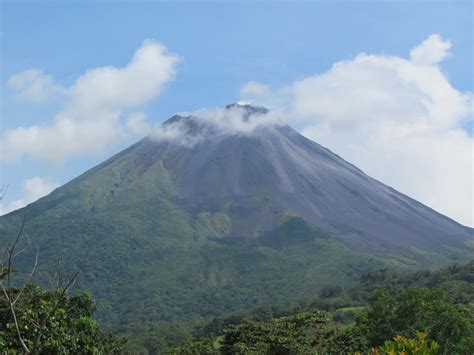 Adventures In Costa Rica Arenal Volcano And Hot Springs